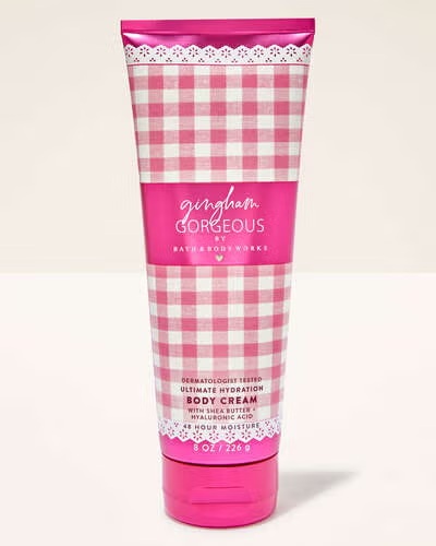 Essential Guide to Best Summer Candles and Body&nbsp;Lotions